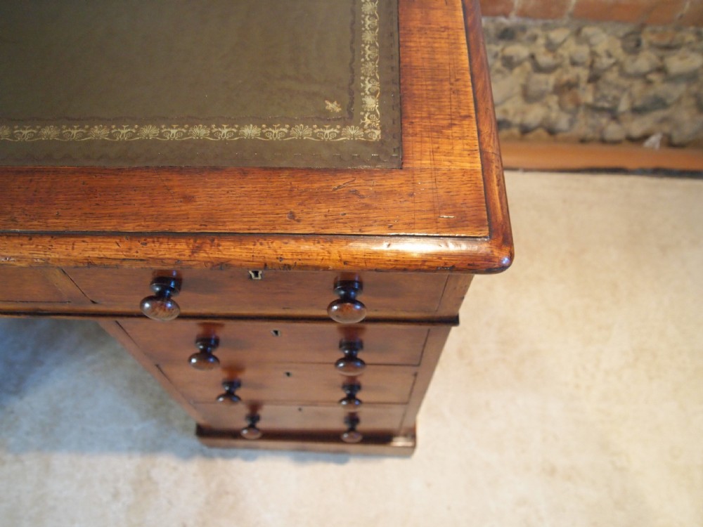 Desk Victorian Oak 3 part pedestal c1880 View III