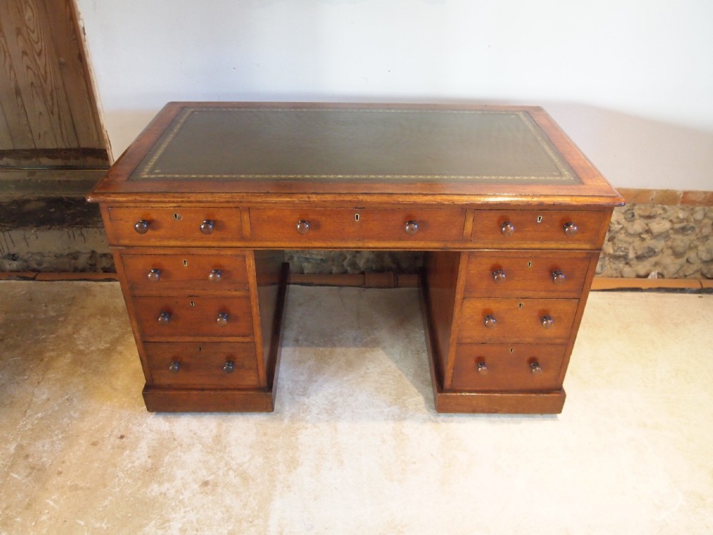 Desk Victorian Oak 3 part pedestal c1880 View VI