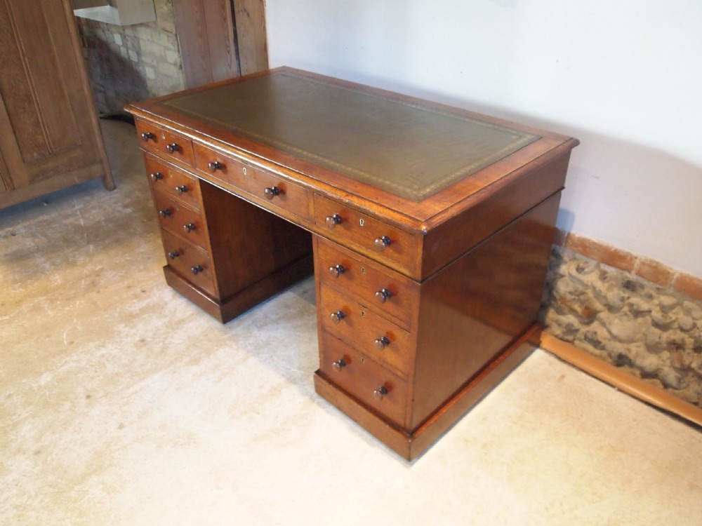 Desk Victorian Oak 3 part pedestal c1880 View X
