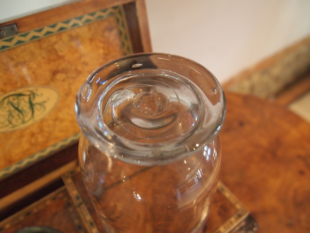 Tea Caddy Very fine and rare Burr Elm original bowl George IV c1825 View V