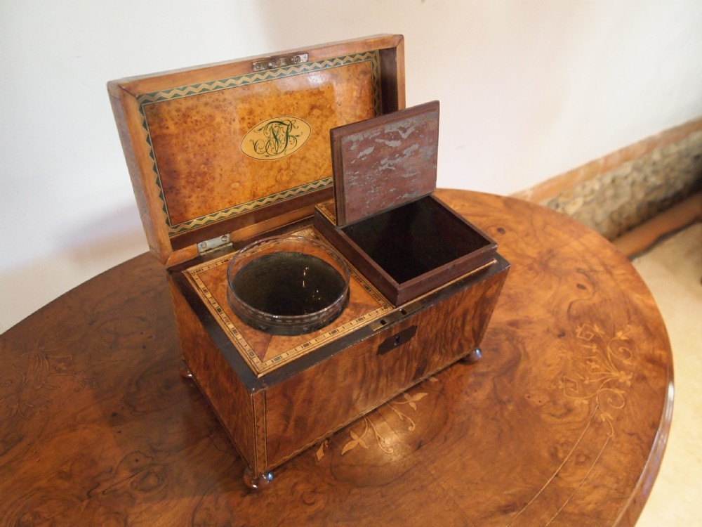 Tea Caddy Very fine and rare Burr Elm original bowl George IV c1825 View XI