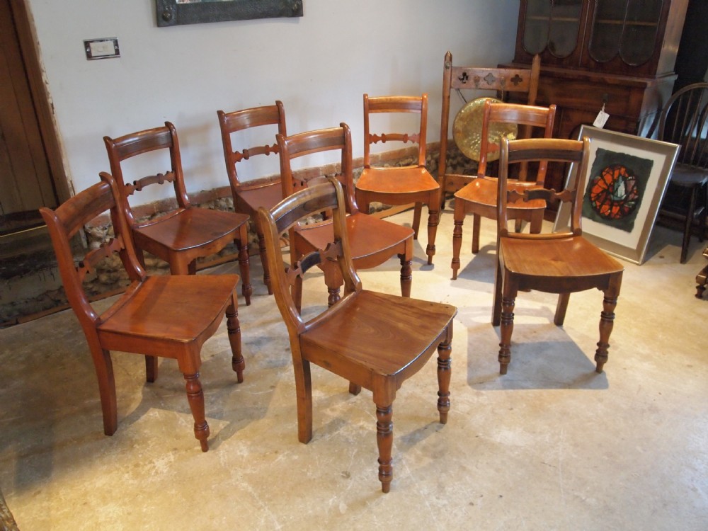 Chairs set of 8 Essex bar back kitchen c1830