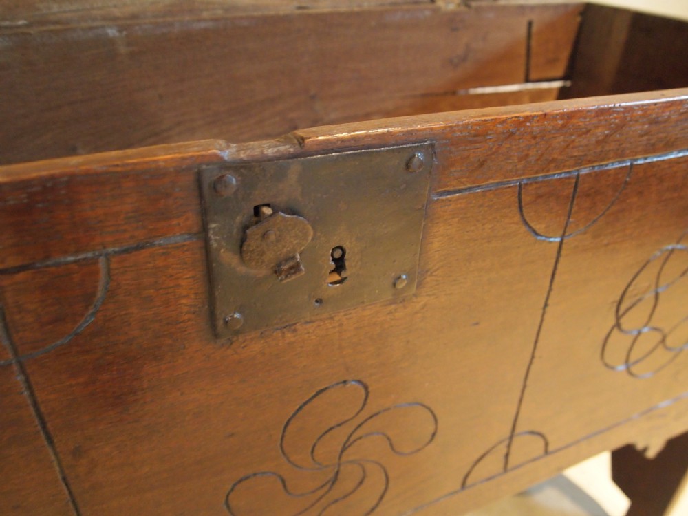 Coffer chest rare full height blanket box Queen Anne Oak six plank c1700 View VIII