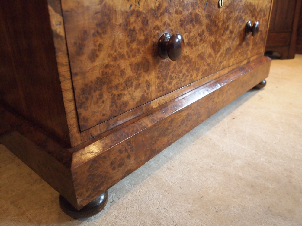 Chest of drawers outstanding very Rare Victorian Burr Oak c1850 View VII