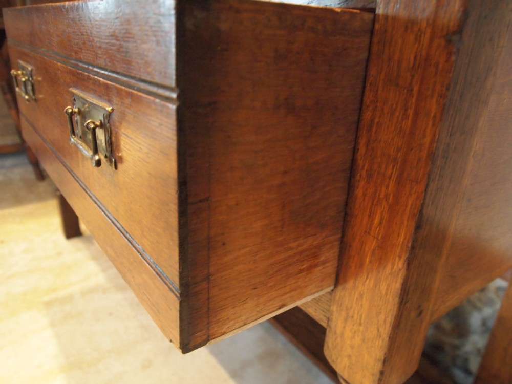 Dresser Fine Arts and Crafts Oak Wolfe and Hollander c1910 View V