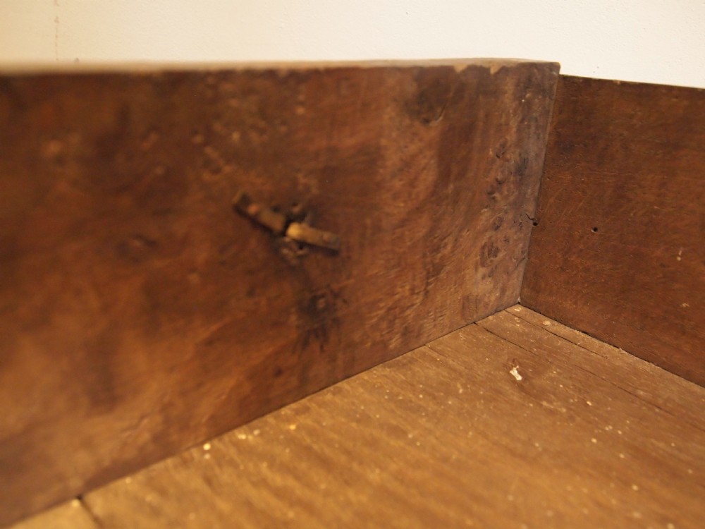 Coffer mule chest Elm Coffer Bach William and Mary c1690 View VII