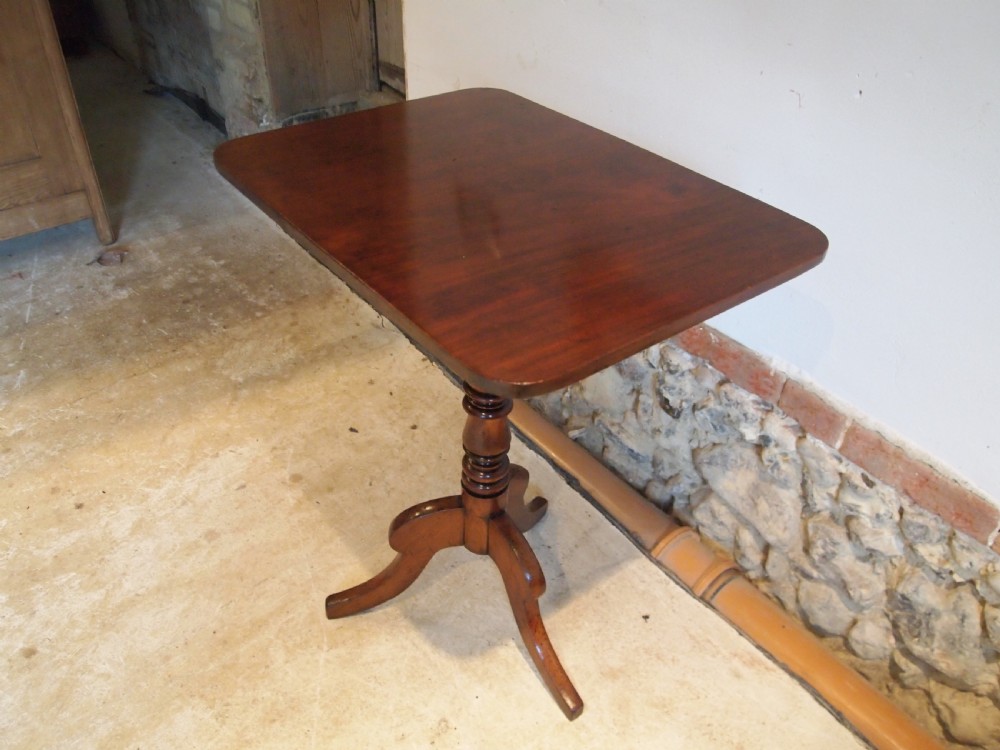 Table hall lamp side console wine George III tilt top Mahogany c1790 View VI