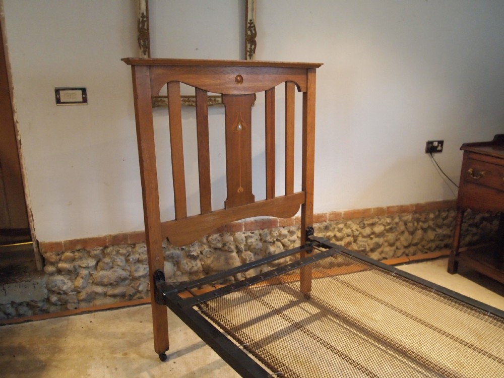 Bed single stunning Arts and Crafts Oak c1900 View VI