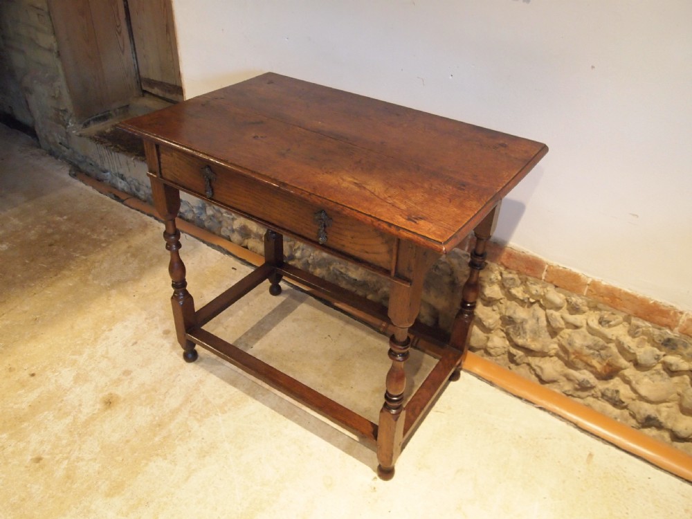 Table low boy stunning Queen Anne Oak side hall lamp console c1700 View IX