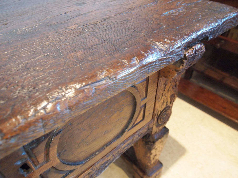 Table Spanish Oak and Chestnut dresser 17th century c1650 View IX
