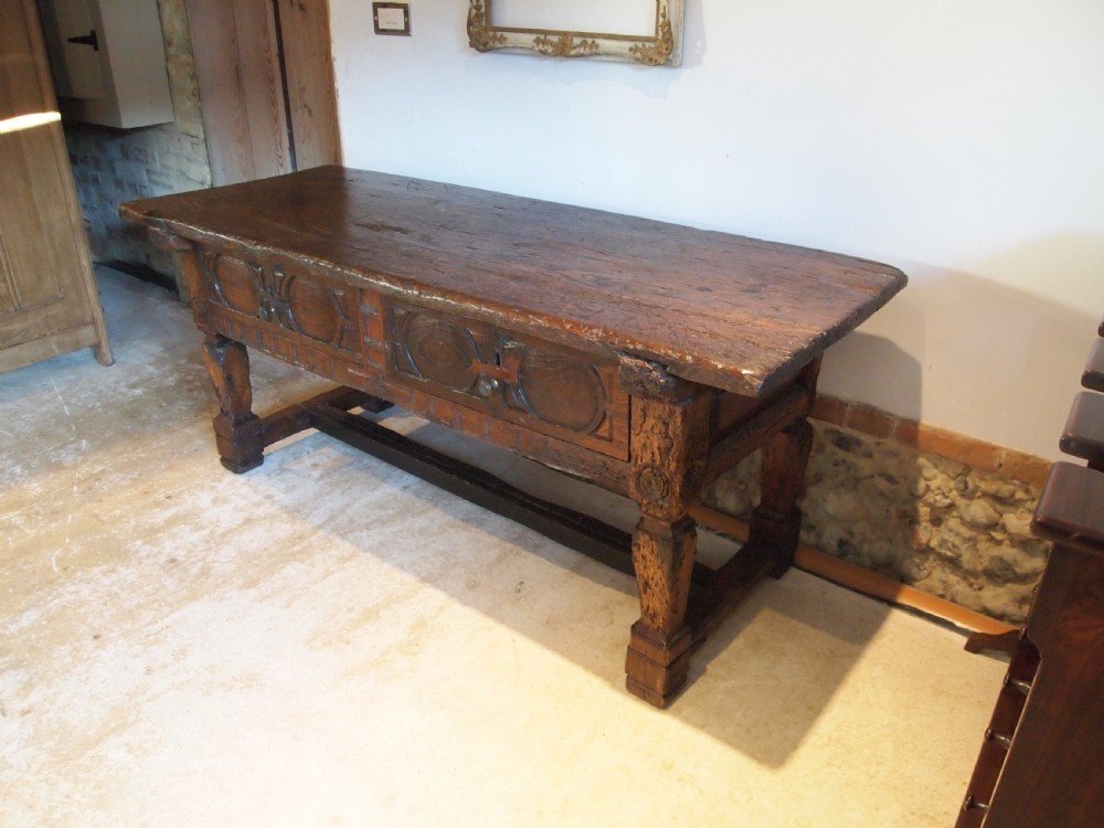 Table Spanish Oak and Chestnut dresser 17th century c1650 View XIV