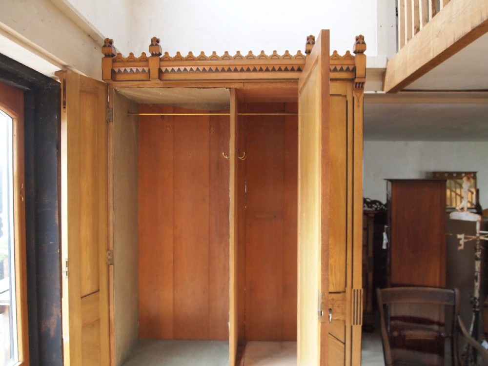 Bedroom suite Arts and Crafts Stunning Ash Pugin Gothic c1870 View XI