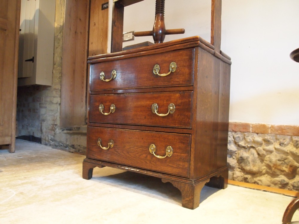 Rare Chest of drawers linen press Elm George III small c1780 View VII