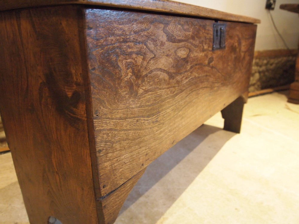 Coffer trunk chest blanket box six plank Elm c1720 View X