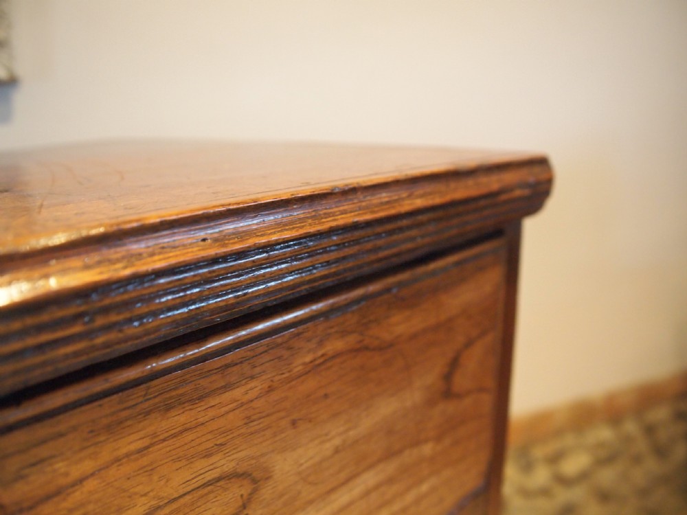 Chest of drawers rare small Elm George III c1800 View VII