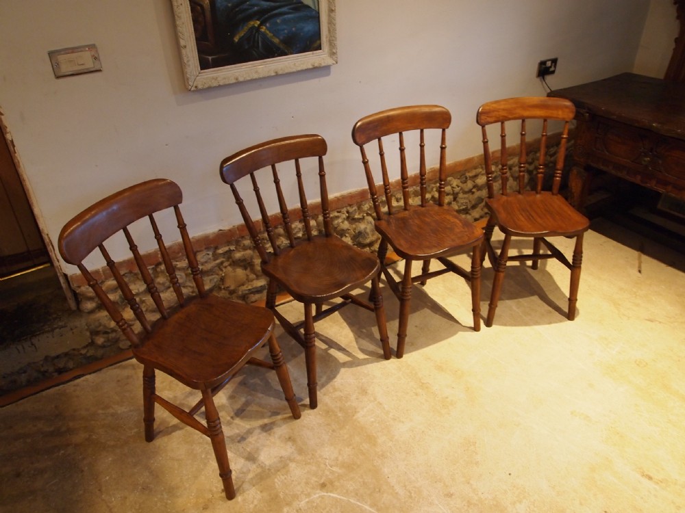 Chairs set of 4 Victorian Windsor kitchen chairs c1880 View XI