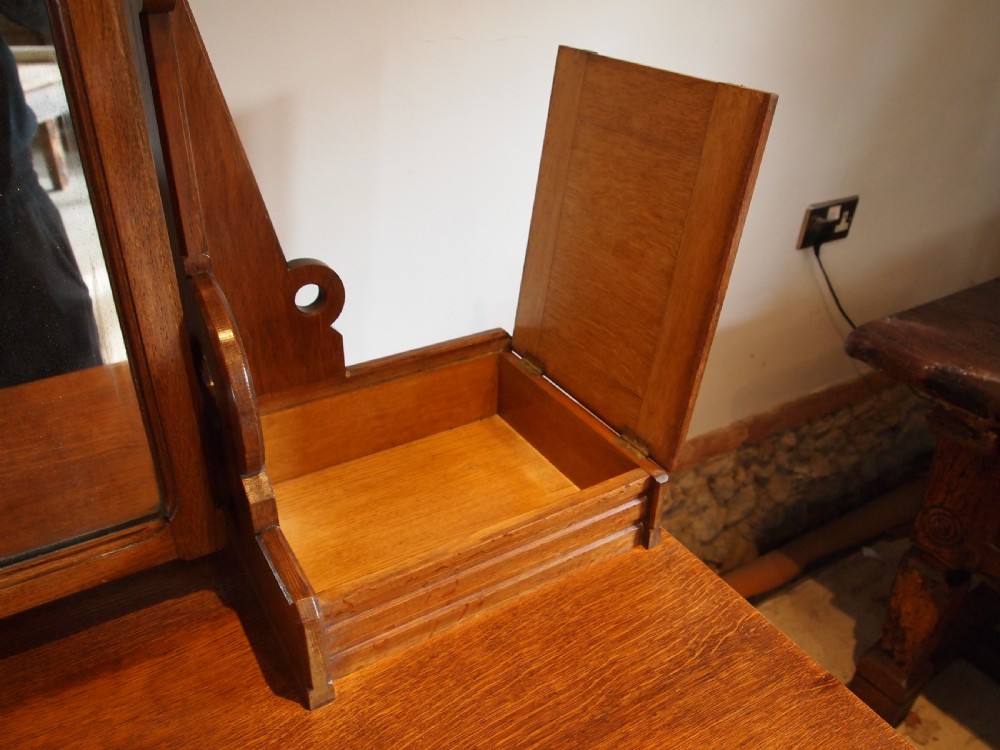 Dressing table Victorian Oak Arts and Crafts Gillows Pugin influenced c1870 View X