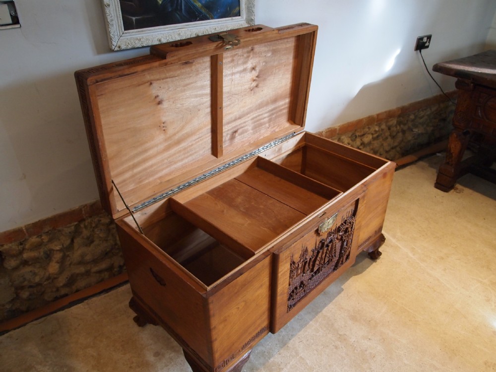 Chest trunk Coffer Outstanding Chinese Camphor wood c1920 View VII