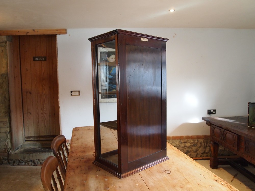 Cabinet shop display Victorian Mahogany John Sharpe Leicester c1890 View VI