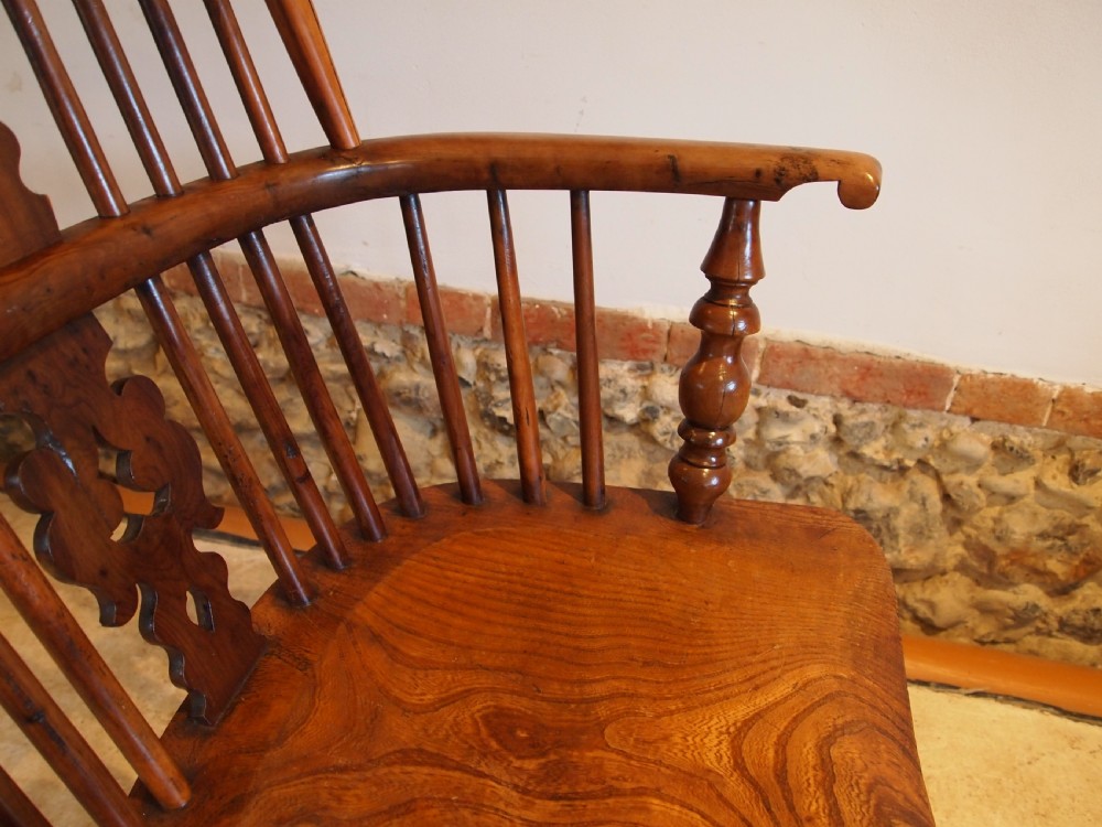 Chair Victorian Elm and Yew Windsor armchair c1840 View XIV