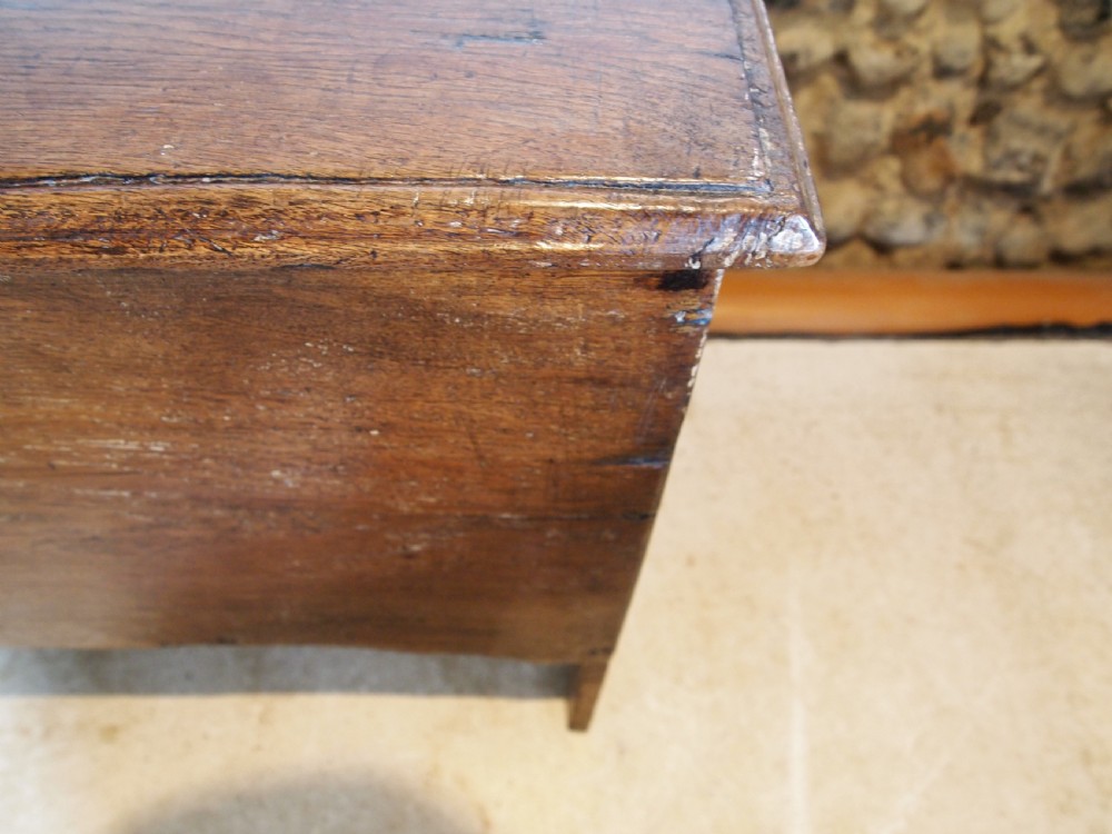 Coffer chest trunk six plank Queen Anne Oak c1700 View IV