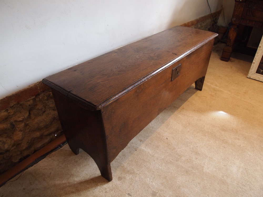 Coffer chest trunk six plank Queen Anne Oak c1700 View XIV
