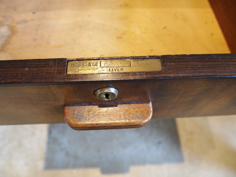 Desk Stunning Art Deco Mahogany Partners desk c1925 View IX