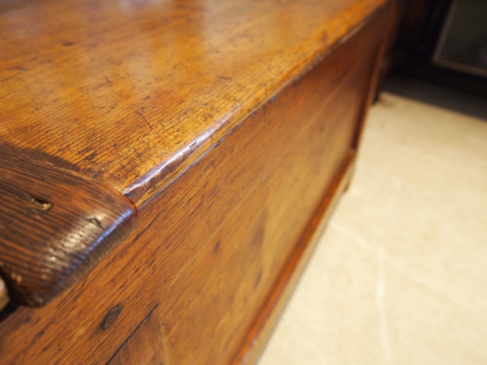 Settle bench pew seat rare George III Pine box settle c1790 View XVI