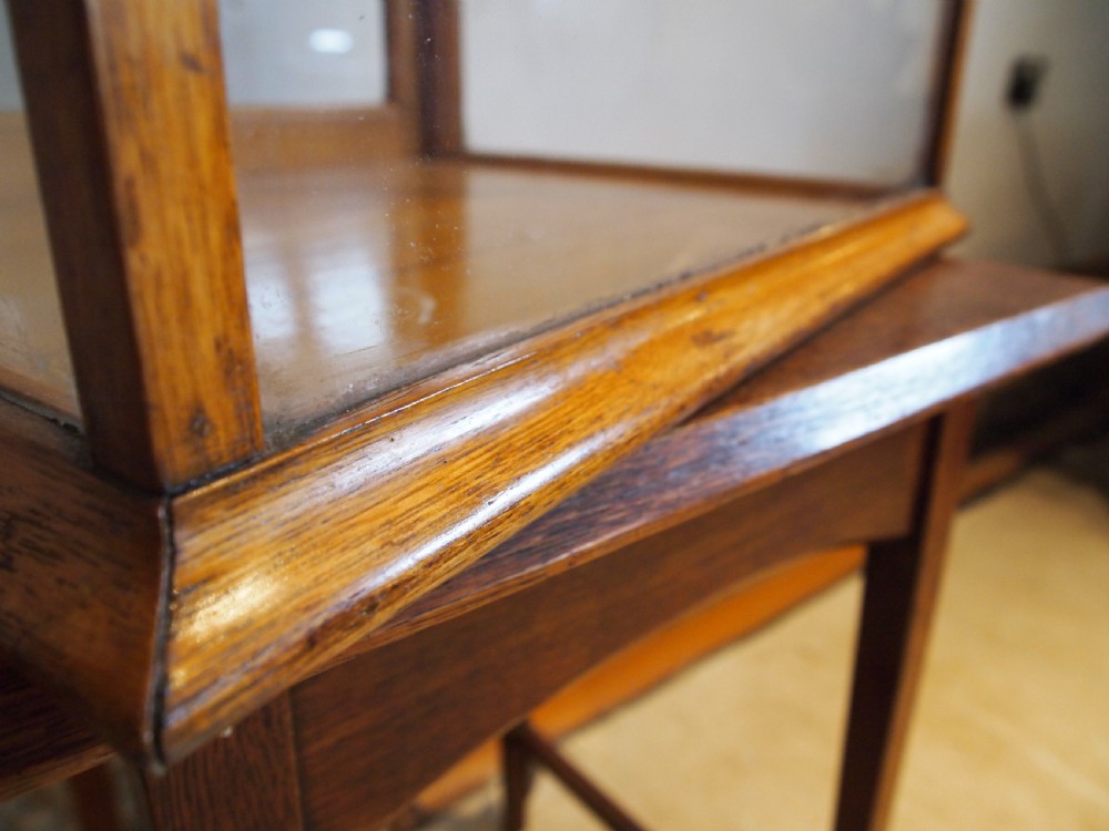 Display cabinet shop counter top Victorian Oak c1890 View V