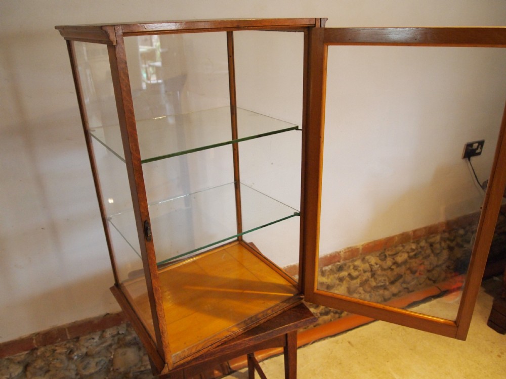 Display cabinet shop counter top Victorian Oak c1890 View VII
