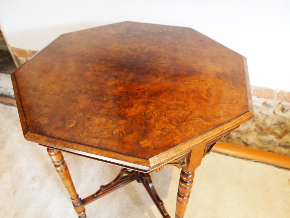 Table stunning burr Walnut hall side lamp table Victorian c1880 View VIII