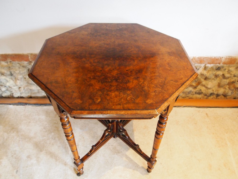 Table stunning burr Walnut hall side lamp table Victorian c1880 View XI