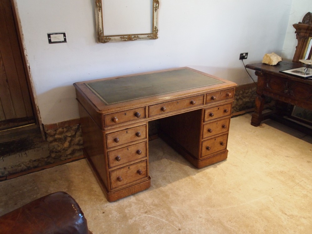 Desk superb Victorian Oak twin pedestal three part desk c1880 View IX