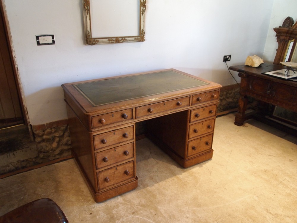 Desk superb Victorian Oak twin pedestal three part desk c1880 View XVIII