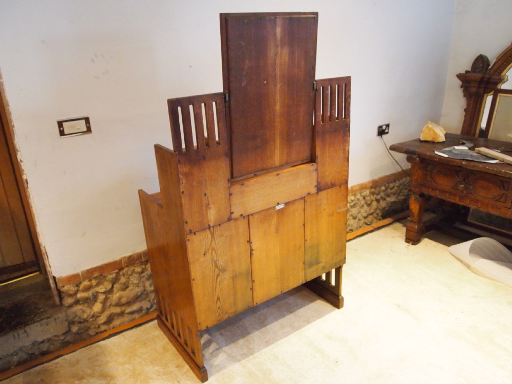 Dressing table rare Arts and Crafts Liberty & co Ash c1900 View X