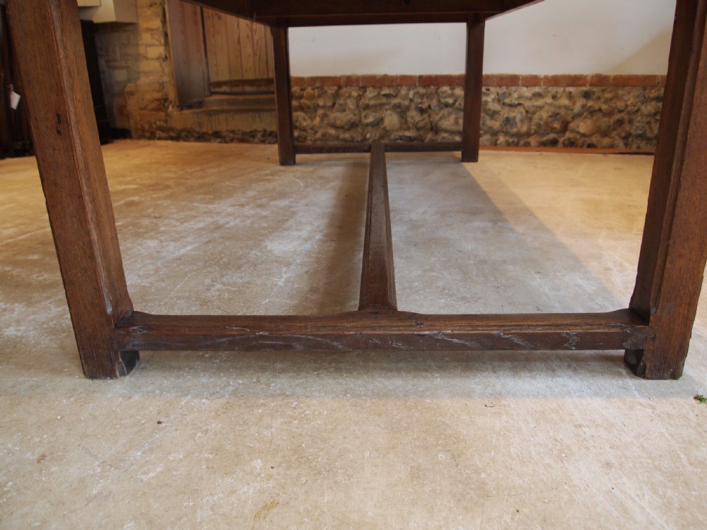 Outstanding Norfolk farmhouse refectory table George III c1820 View V