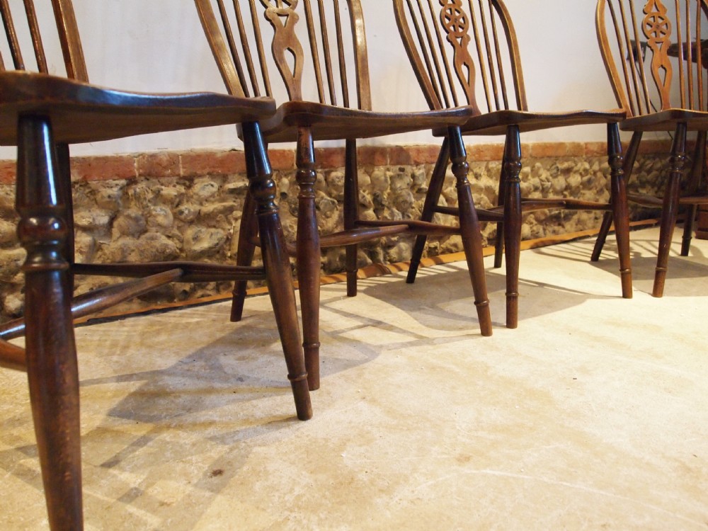 Chairs Windsor Ash and Elm kitchen dining George IV  four c1820 View VI