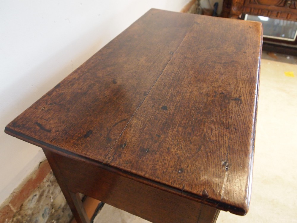 Table stunning Lowboy George II Oak side lamp console c1750 View V