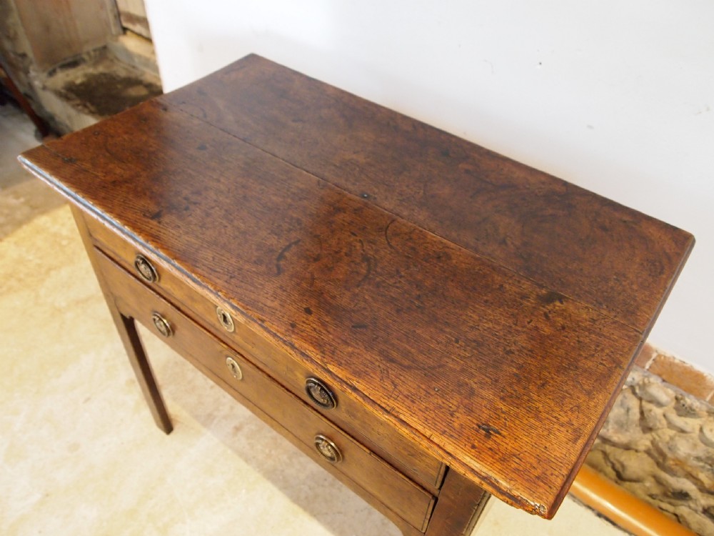 Table stunning Lowboy George II Oak side lamp console c1750 View IX
