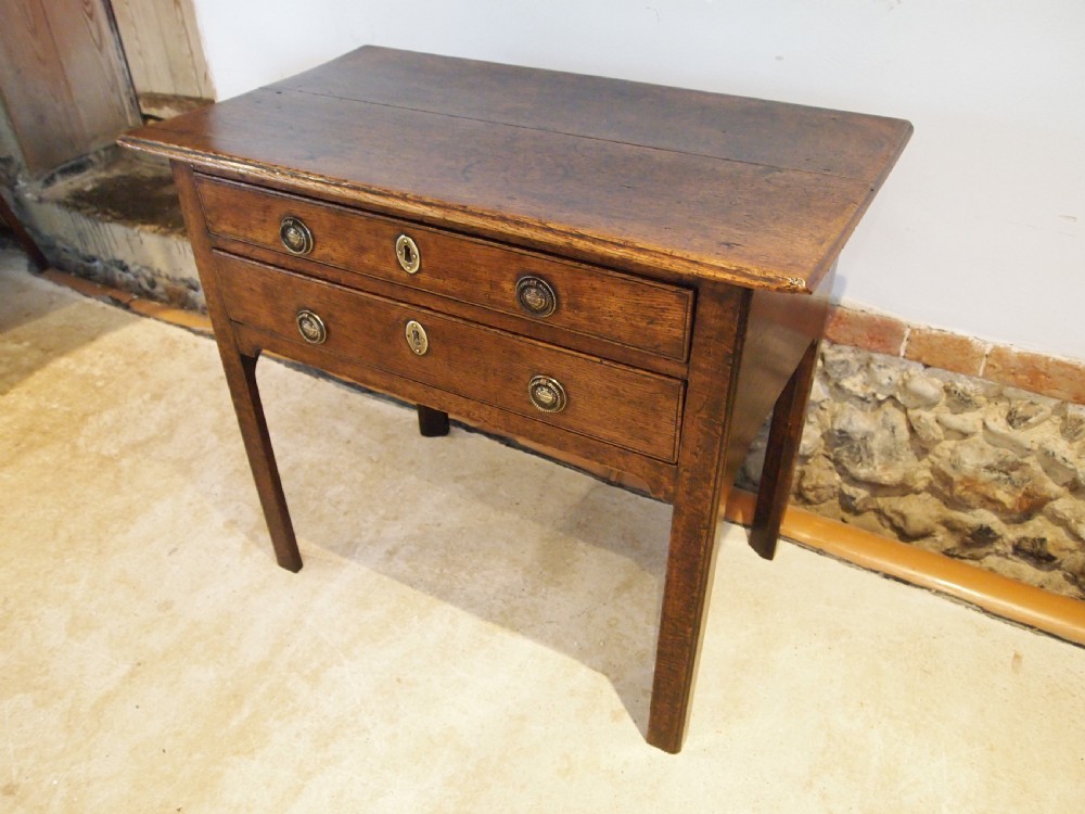 Table stunning Lowboy George II Oak side lamp console c1750 View XI
