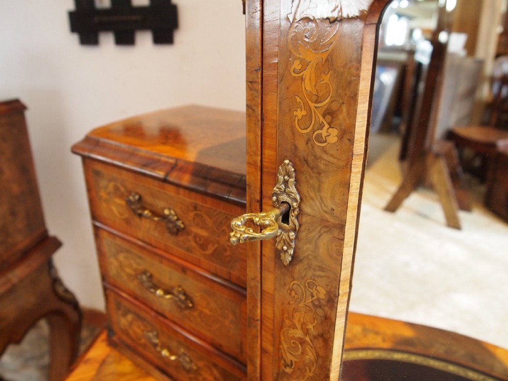 Desk rare pair of Bonheur du Jour's exhibition quality Burr walnut c1860 View VIII