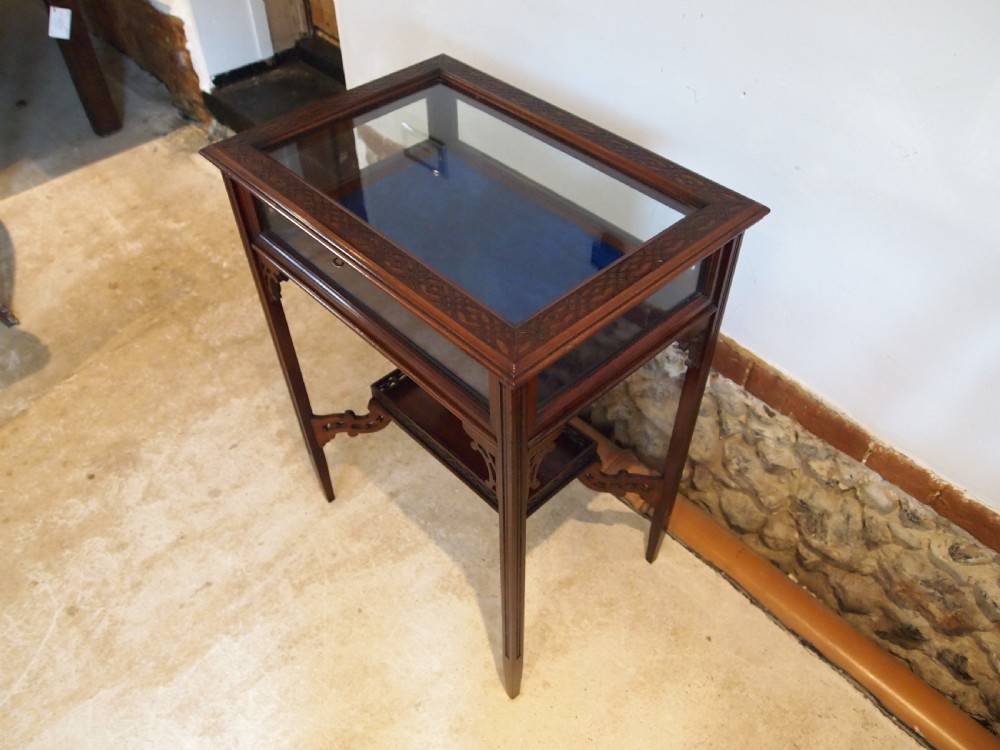 Table display bijouterie fine Victorian Mahogany Chippendale c1890 View IX