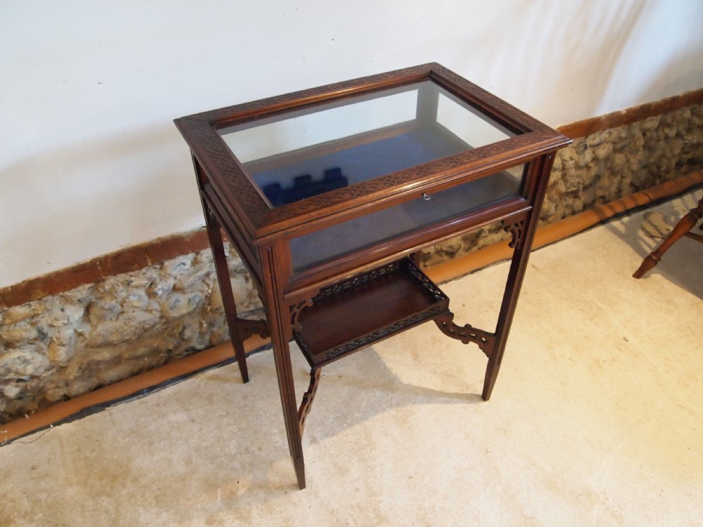 Table display bijouterie fine Victorian Mahogany Chippendale c1890 View XV