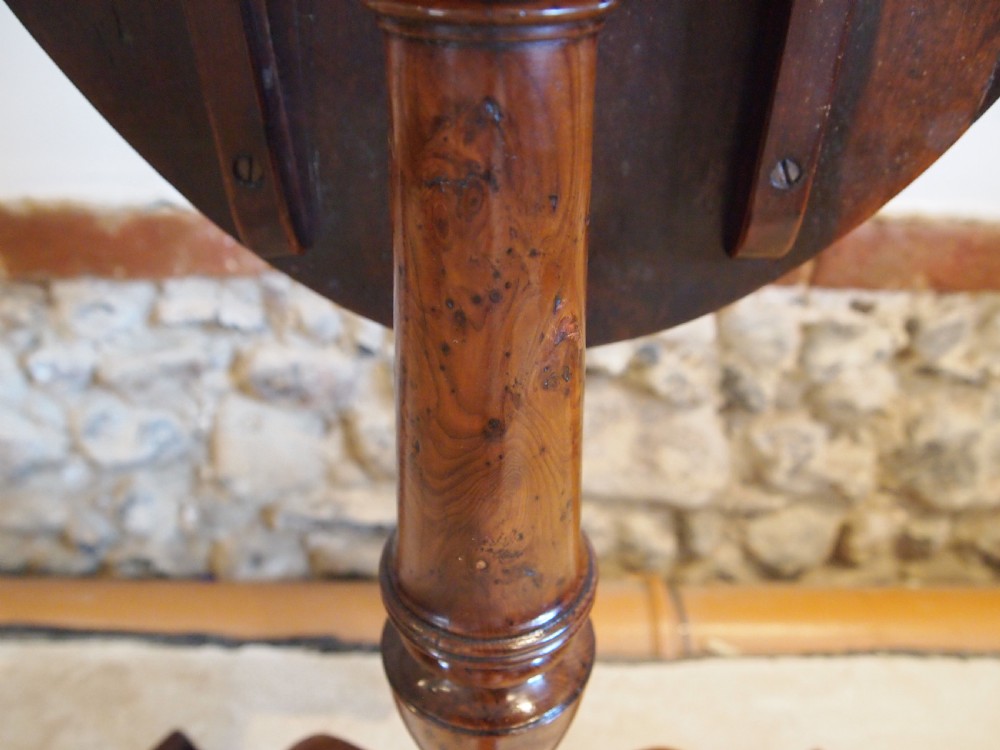 Table very rare Sold Yew and Burr Yew George III hall lamp side c1770 View III