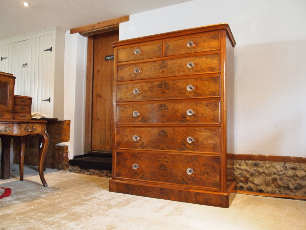 Chest of drawers stunning Burr Walnut Victorian c1870 View VI