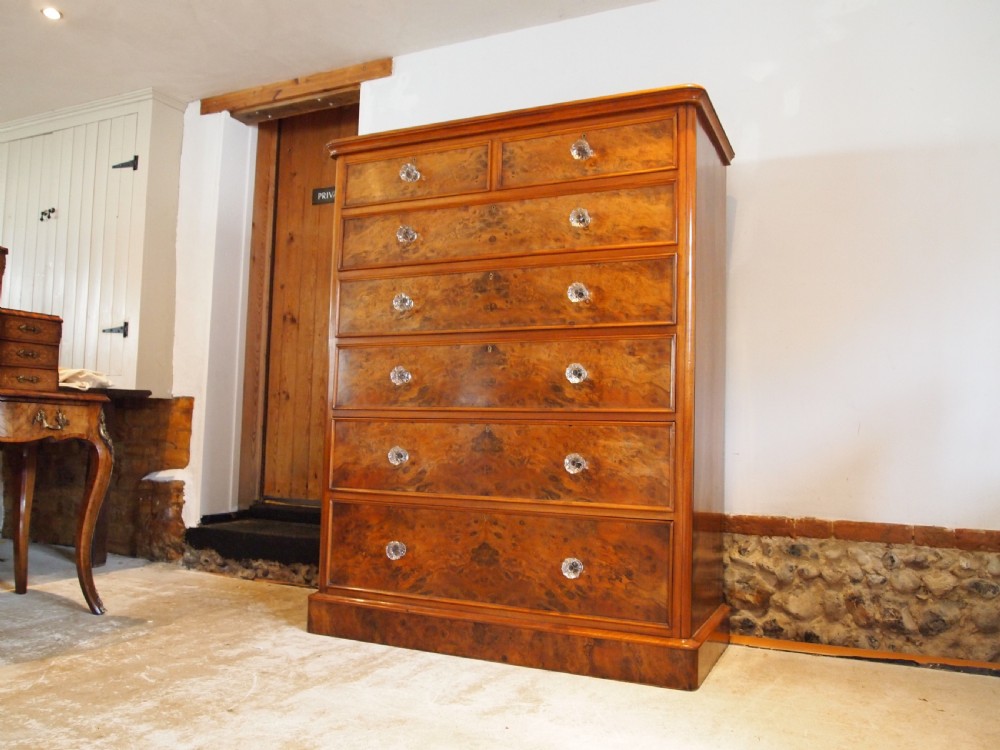 Chest of drawers stunning Burr Walnut Victorian c1870 View XIII