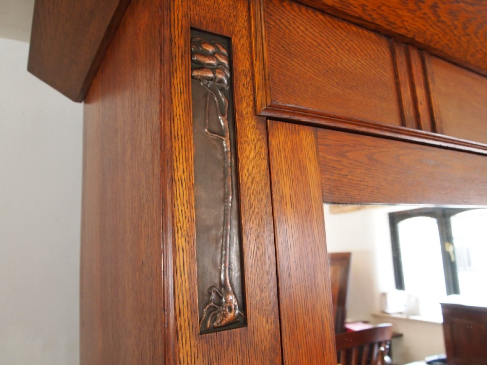 Wardrobe Arts and Crafts Victorian Oak fine quality c1890 View II