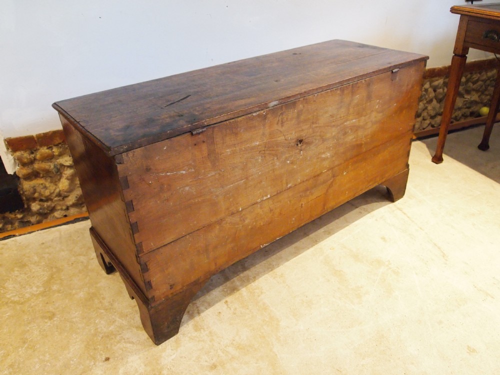 Coffer chest trunk Beautiful George III Oak and Elm c1780 View VII