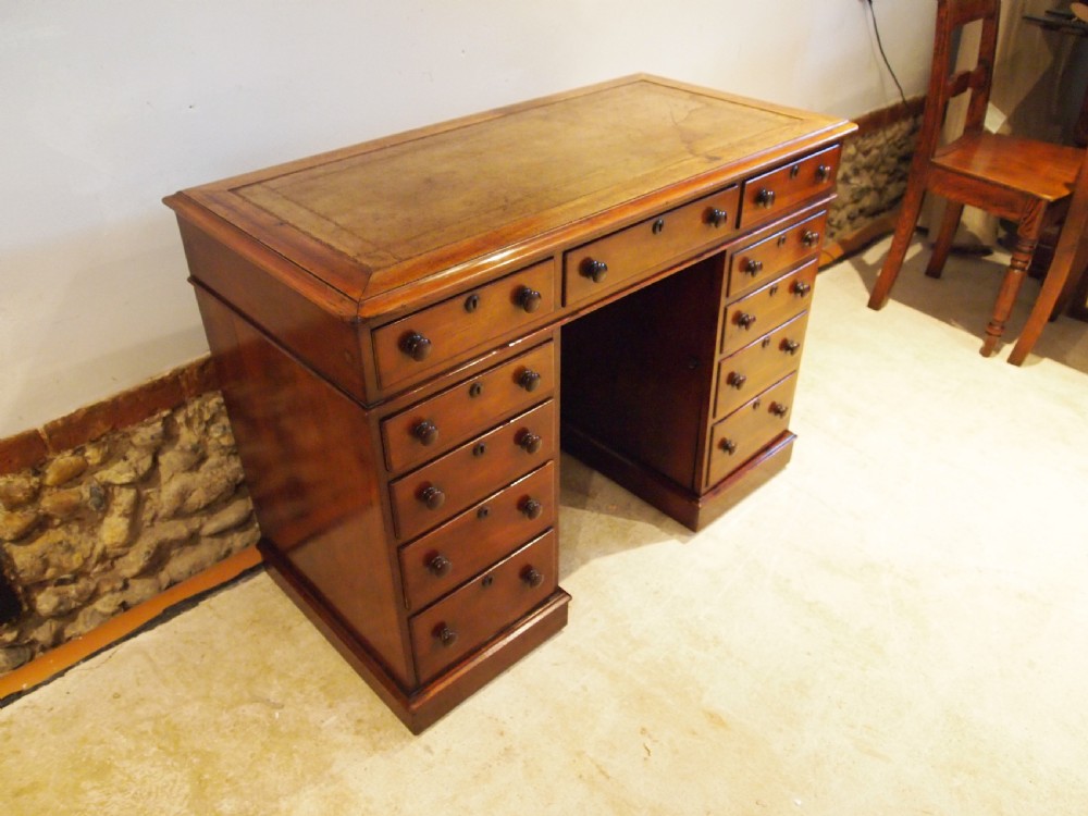 Desk Victorian Mahogany small 3 part twin pedestal desk c1880 View XVI