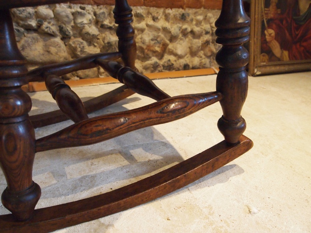 Chair rocking chair Victorian Windsor Ash and Elm c1860 View II